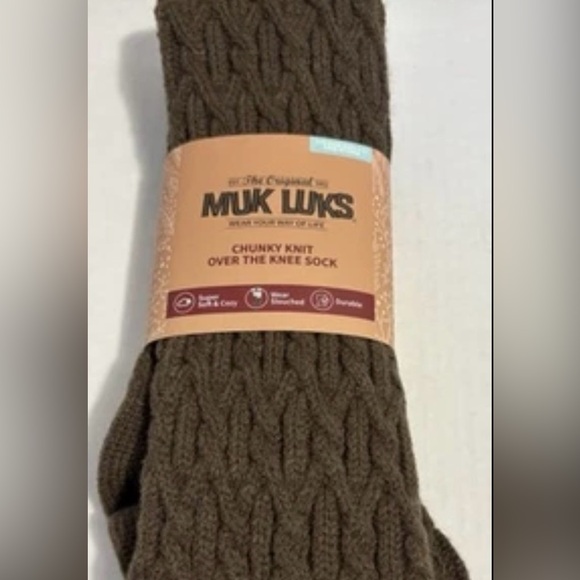 Muk Luks Accessories - NWT Muk Luks Chocolate Brown Woman’s Fits Sizes 6-11 Over the Knee Super Soft